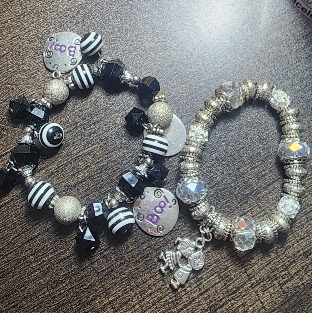 Black and Silver Beaded‎ Bracelets Set